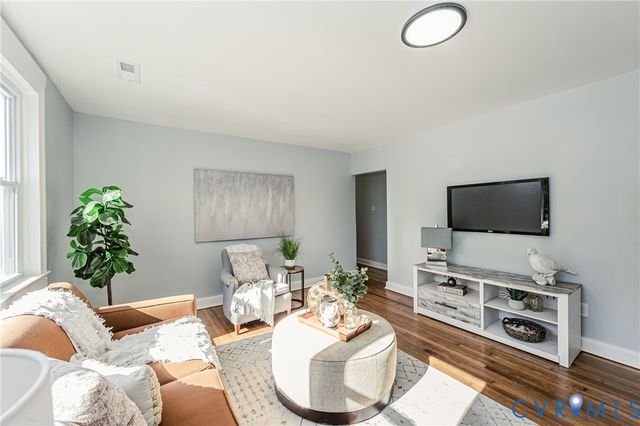 2773 Meadowbrook St, Petersburg, VA 23803