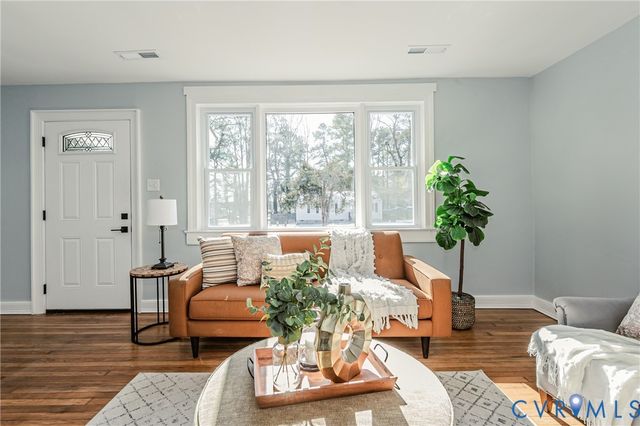 2773 Meadowbrook St, Petersburg, VA 23803