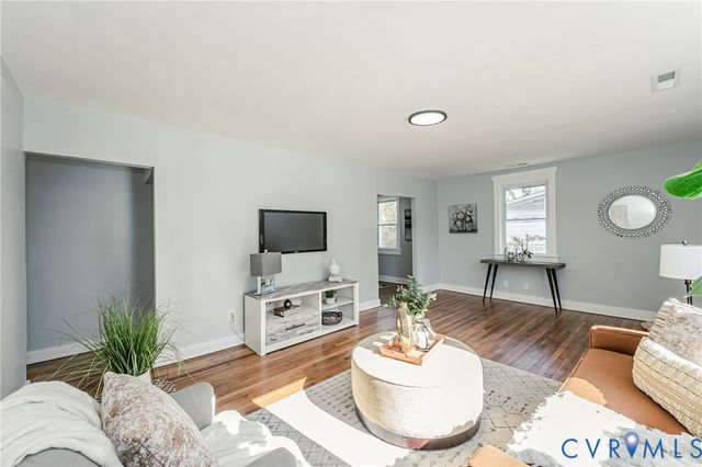 2773 Meadowbrook St, Petersburg, VA 23803