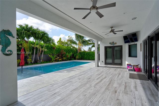 2521 SW 105th Avenue, Miami, FL 33165