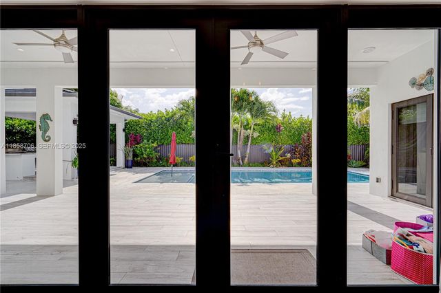 2521 SW 105th Avenue, Miami, FL 33165