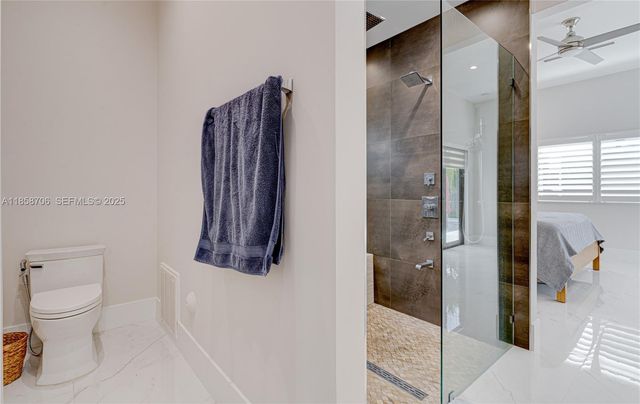 2521 SW 105th Avenue, Miami, FL 33165
