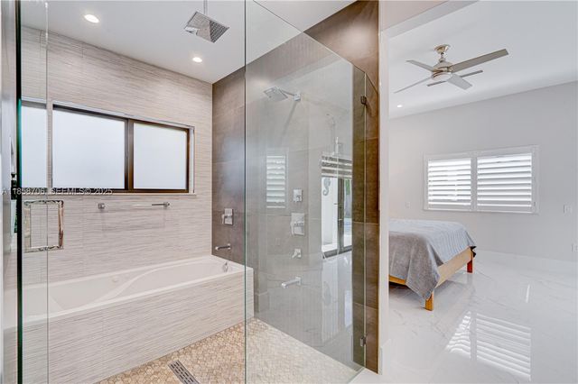 2521 SW 105th Avenue, Miami, FL 33165