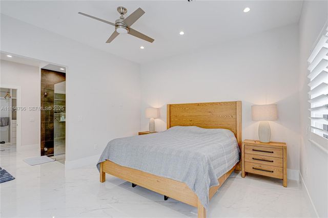 2521 SW 105th Avenue, Miami, FL 33165
