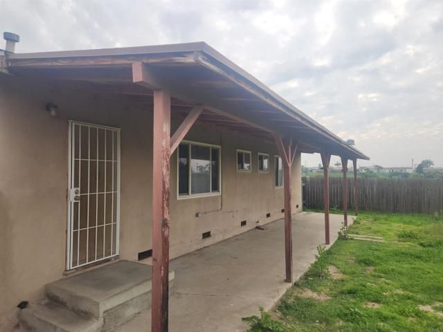 1322 S 49th Street, San Diego, CA 92113