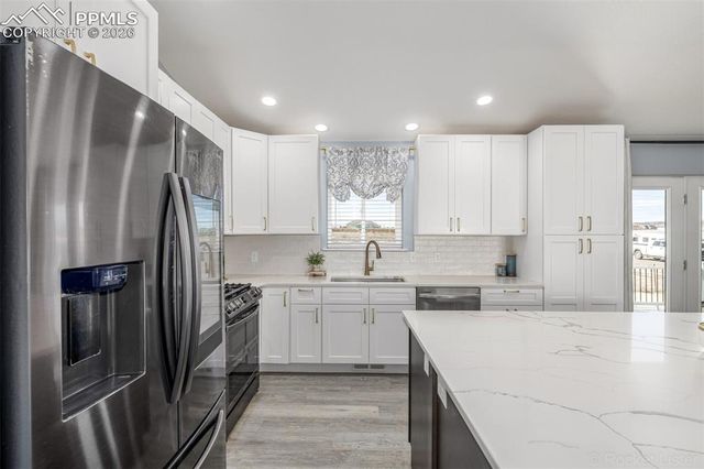 1207 N Kirkwood Drive, Pueblo, CO 81007