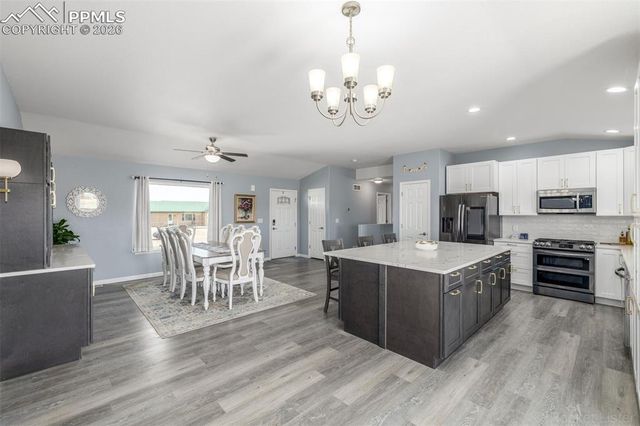 1207 N Kirkwood Drive, Pueblo, CO 81007
