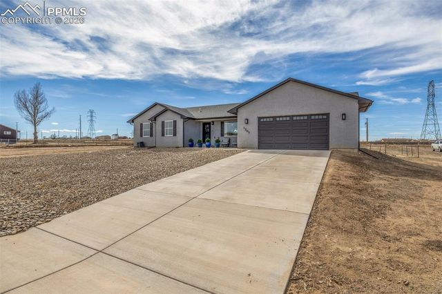 1207 N Kirkwood Drive, Pueblo, CO 81007