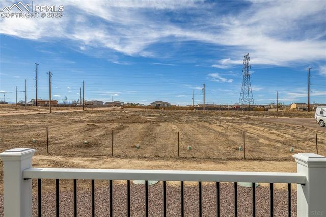 1207 N Kirkwood Drive, Pueblo, CO 81007