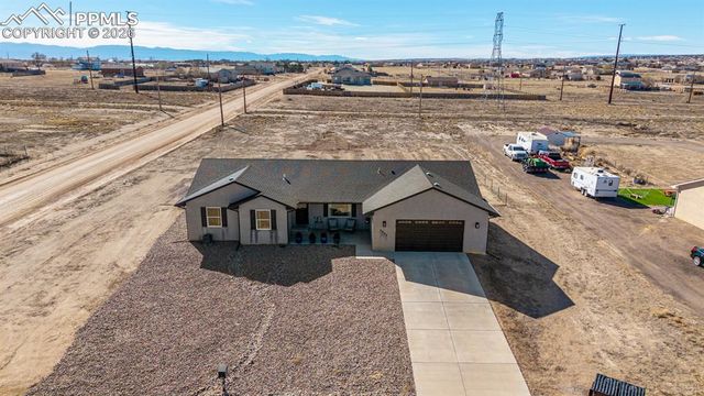 1207 N Kirkwood Drive, Pueblo, CO 81007