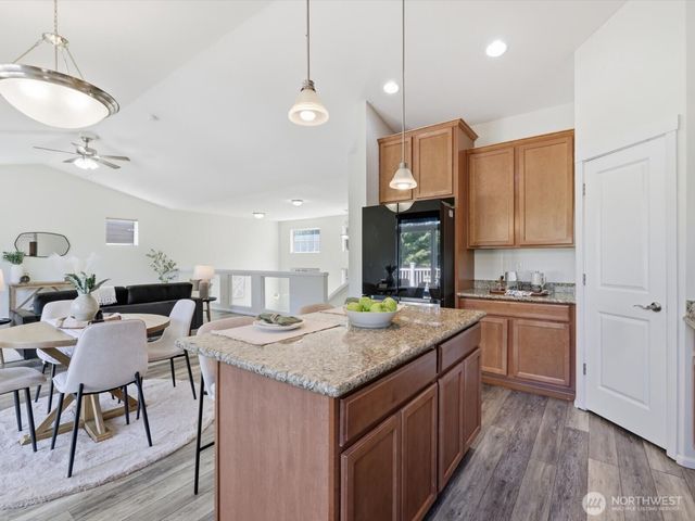 17218 84th Avenue NE, Arlington, WA 98223