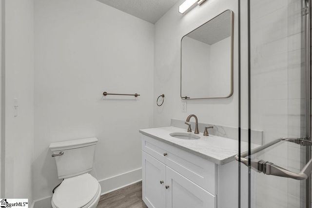 136 Lee Street, Laurens, SC 29360