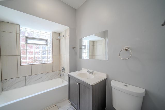 7916 S Throop Street, Chicago, IL 60620