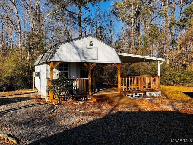 37 Central Road, Eclectic, AL 36024