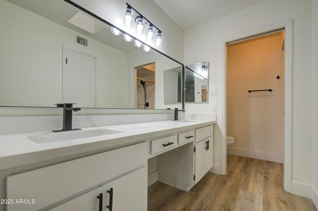 26405 S SNEAD Drive, Sun Lakes, AZ 85248