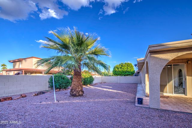 26405 S SNEAD Drive, Sun Lakes, AZ 85248