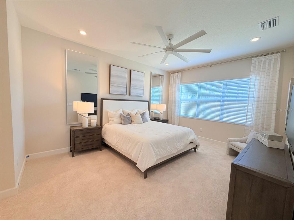 Image 19 of property listing at 32700 NEROLI STREET, Wesley Chapel, FL 33543