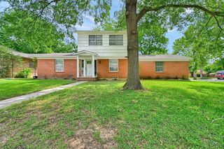 506 Melody Lane, Gainesville, TX 76240