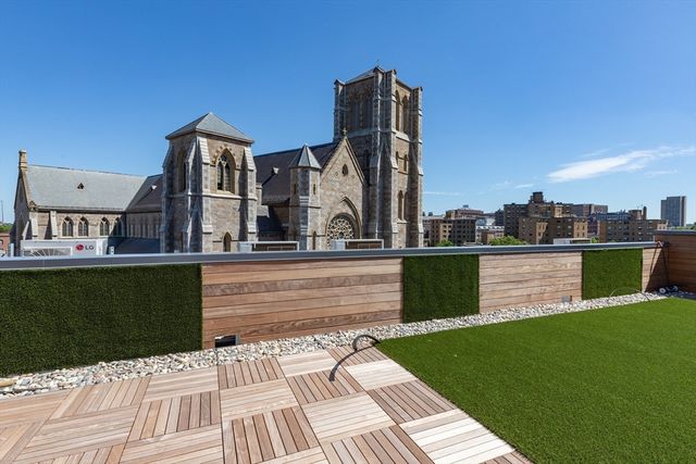 1395 Washington Street 402, Boston, MA 02118