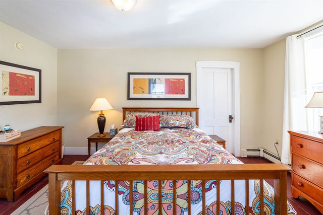 64 State Street, Windsor, VT 05089