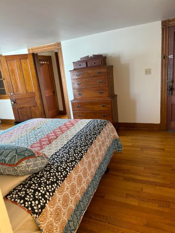 64 State Street, Windsor, VT 05089