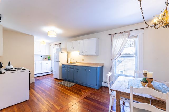 64 State Street, Windsor, VT 05089