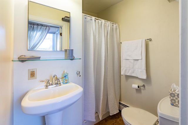 64 State Street, Windsor, VT 05089