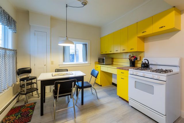 64 State Street, Windsor, VT 05089