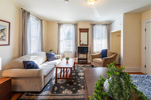 64 State Street, Windsor, VT 05089