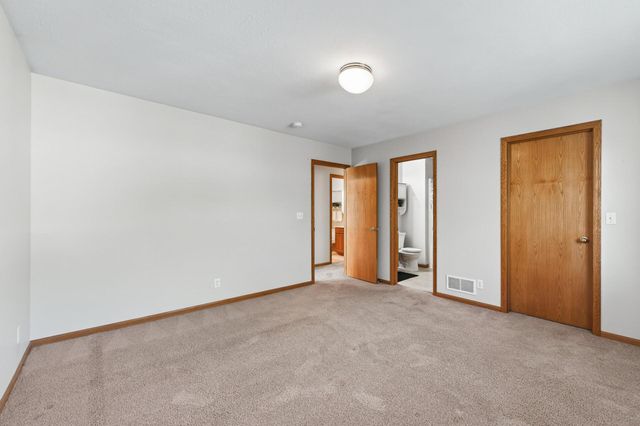 13834 Flay Avenue N, Hugo, MN 55038