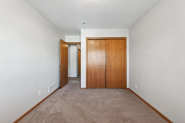 13834 Flay Avenue N, Hugo, MN 55038