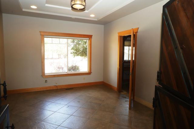 21491 Bear Creek Road, Bend, OR 97701