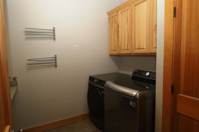 21491 Bear Creek Road, Bend, OR 97701