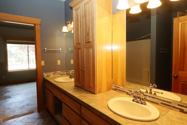 21491 Bear Creek Road, Bend, OR 97701