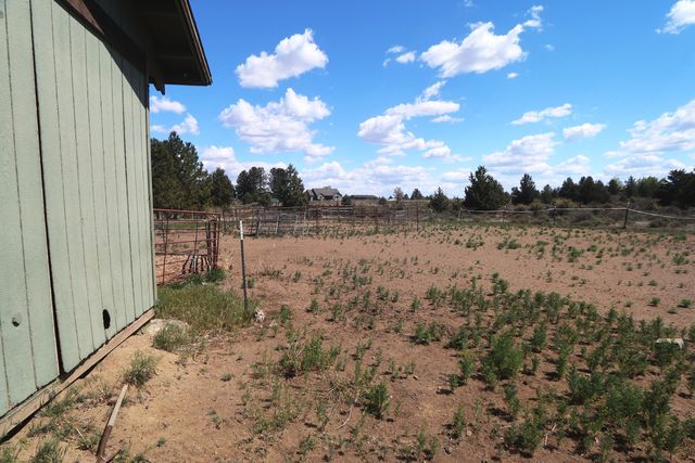 21491 Bear Creek Road, Bend, OR 97701