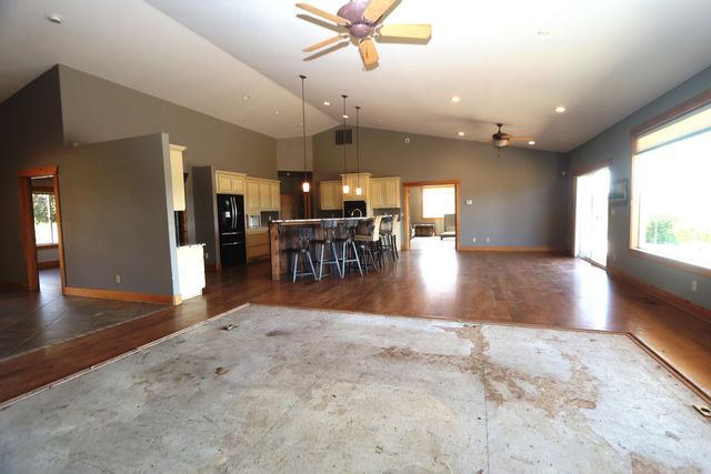 21491 Bear Creek Road, Bend, OR 97701