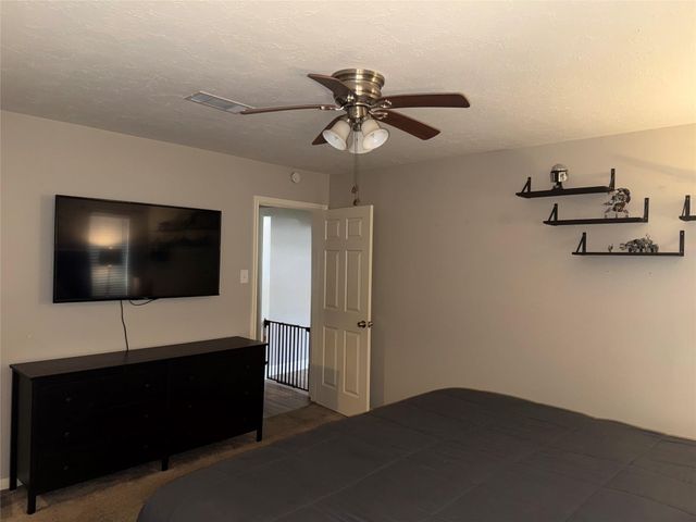 109 Ponderosa Trail, Conroe, TX 77301