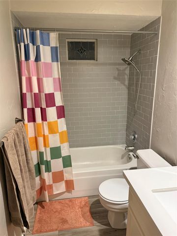 109 Ponderosa Trail, Conroe, TX 77301