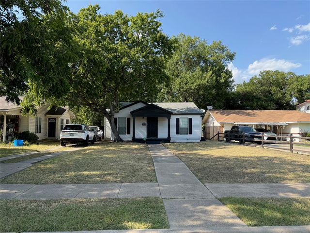 1506 Ruea Avenue, Grand Prairie, TX 75050