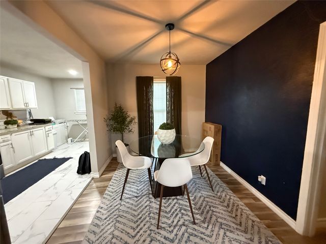 1506 Ruea Avenue, Grand Prairie, TX 75050