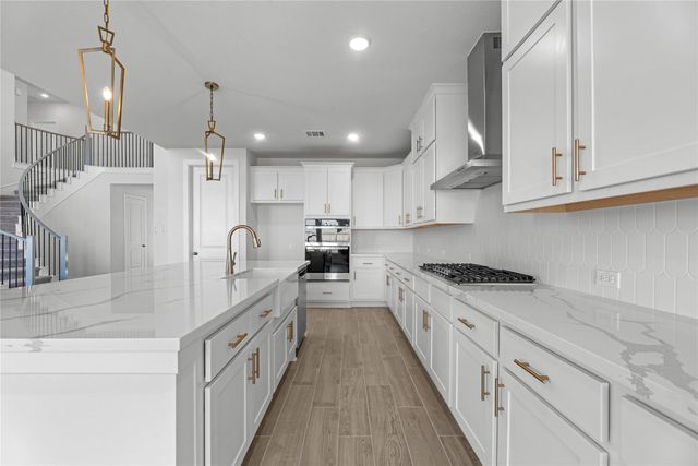 7400 Desert Needle DR, Lago Vista, TX 78645