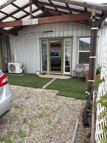 7055 Mccomber St, Sacramento, CA 95828