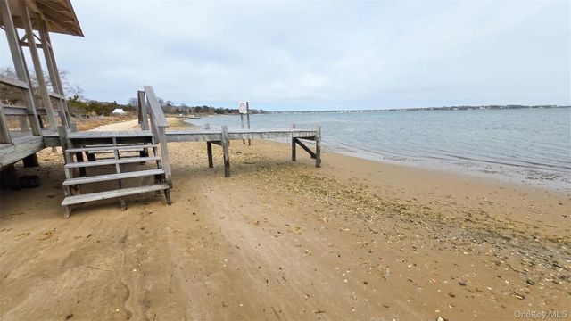 13 Beachland Avenue, East Quogue, NY 11942
