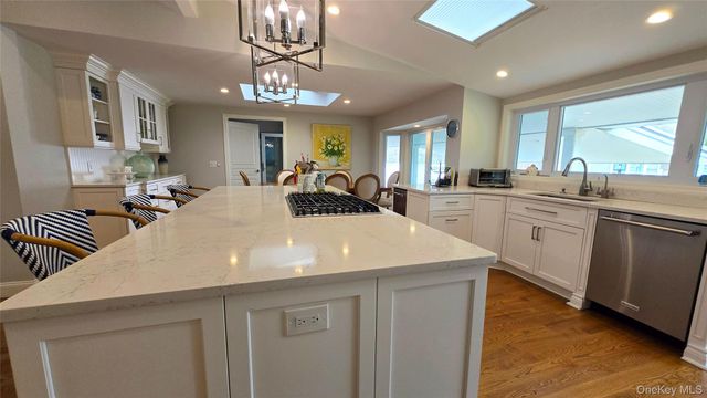 13 Beachland Avenue, East Quogue, NY 11942