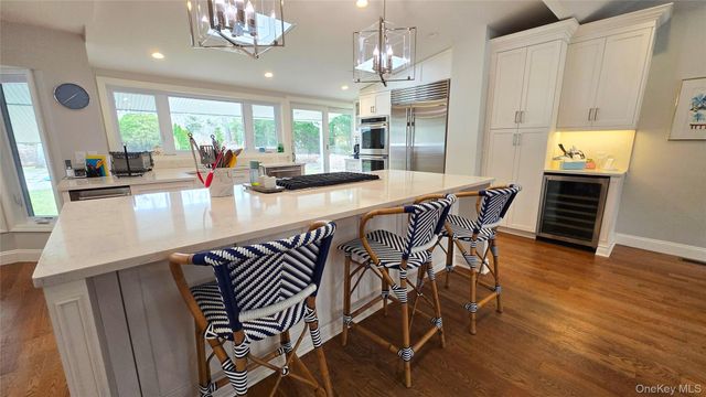 13 Beachland Avenue, East Quogue, NY 11942