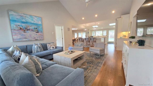 13 Beachland Avenue, East Quogue, NY 11942