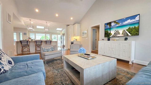 13 Beachland Avenue, East Quogue, NY 11942