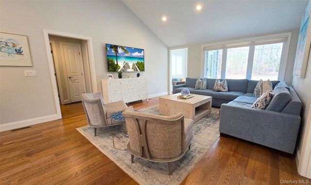 13 Beachland Avenue, East Quogue, NY 11942