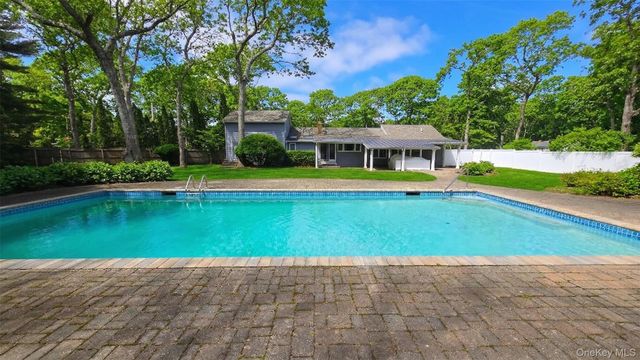 13 Beachland Avenue, East Quogue, NY 11942