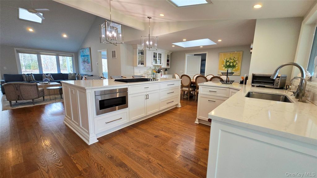 13 Beachland Avenue, East Quogue, NY 11942